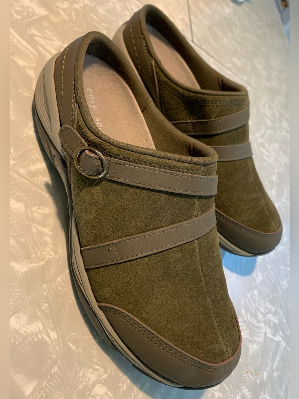 Easy Spirit Women's Olive Suede Slip-On Mule with Decorative Buckle size 8 M